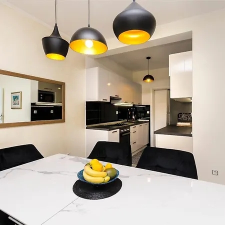Golden Oasis Apartamento *
